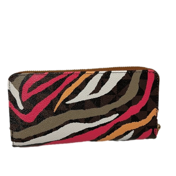 Handbags - Fashion Classic Pink Wallet NEW